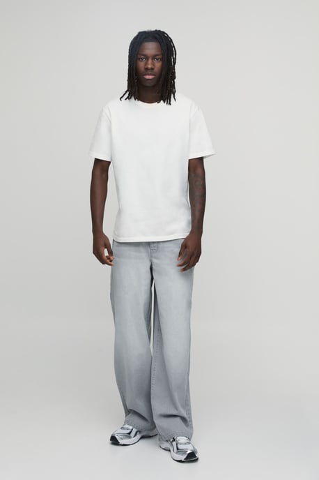 Basic Baggy Fit Jeans - Image 4