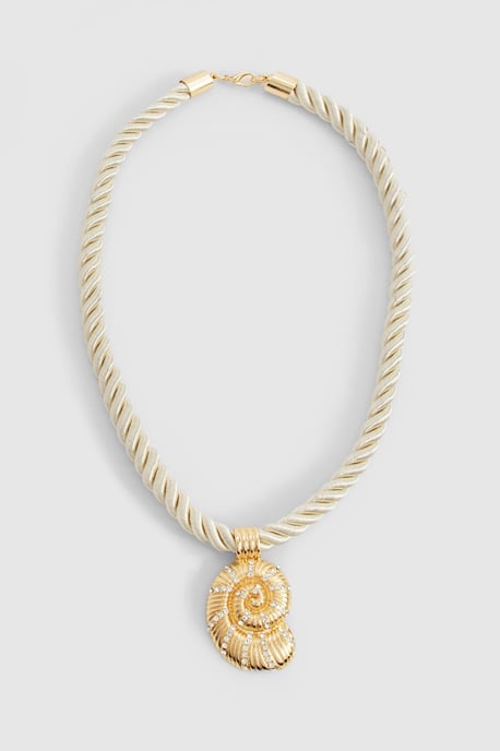 Embellished Shell Pendant Rope Necklace - Image 2