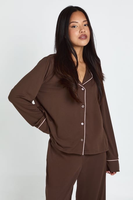 Petite Piping Detail Long Sleeve Shirt & Trouser Pyjama Set - Image 3