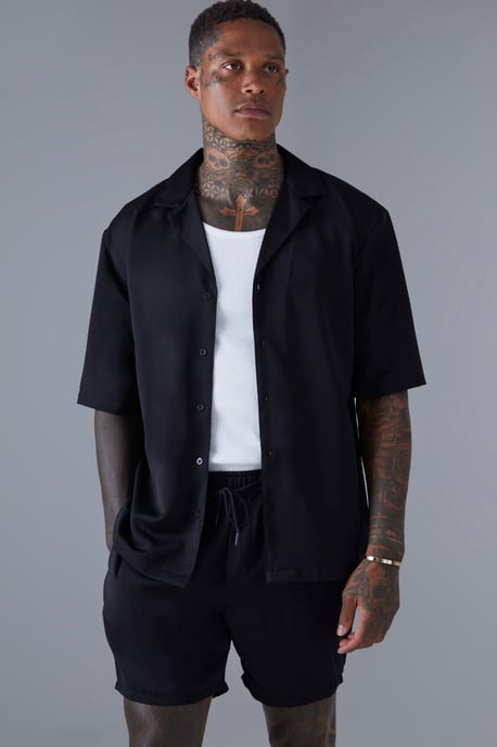 Short Sleeve Regular Fit Drop Revere Satin Shirt And Short Set - Image 3