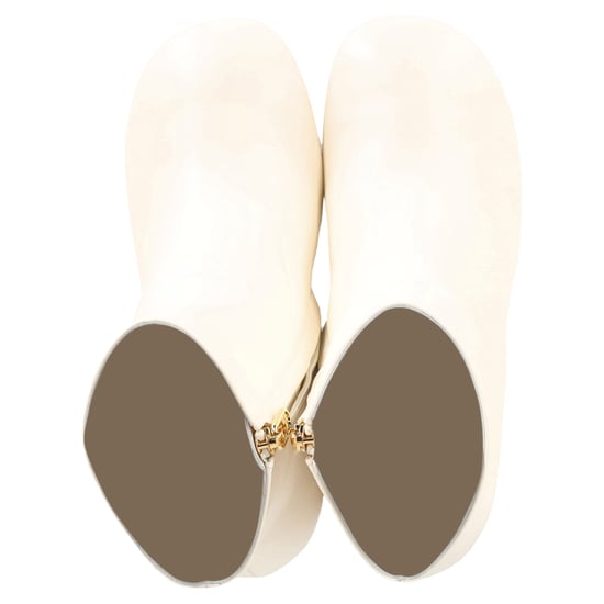 Fendi First Ankle Boots in White Leather - Image 4
