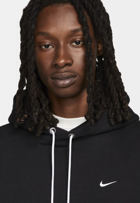 Nike Solo Swoosh Mens Fleece Pullover Hoodie in Black - Image 3