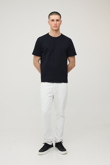 Basic Slim Fit Jeans - Image 4