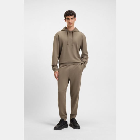 Men's Hugo Dapo Dayote Contrast Logo Tracksuit in Grey - Image 4