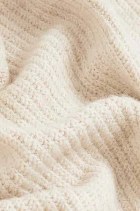 Collared Ribbed Jumper With Side Splits - Image 4