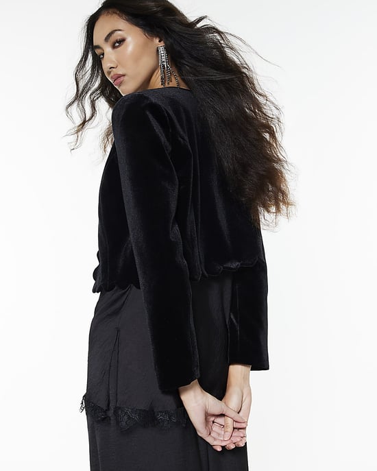 River Island Womens Trophy Jacket Black Velvet Scallop Trim - Image 2