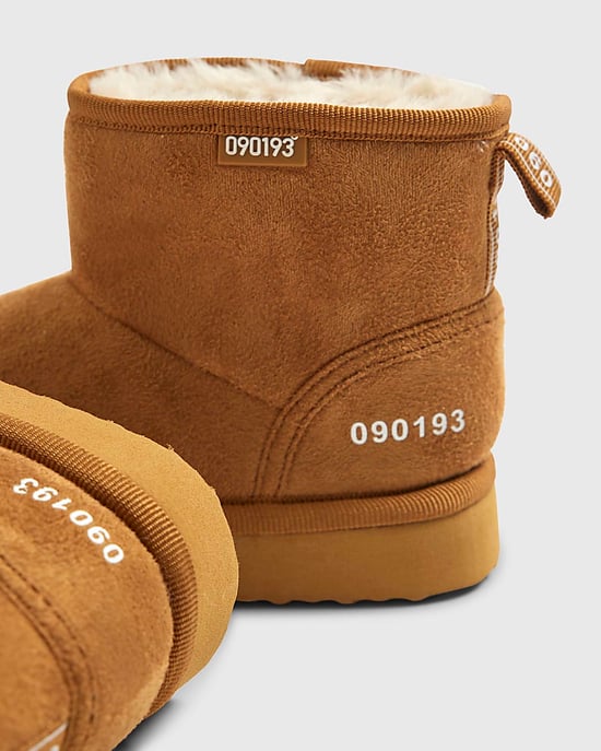 River Island Mini Boys Boots Beige Fur Lined - Image 4