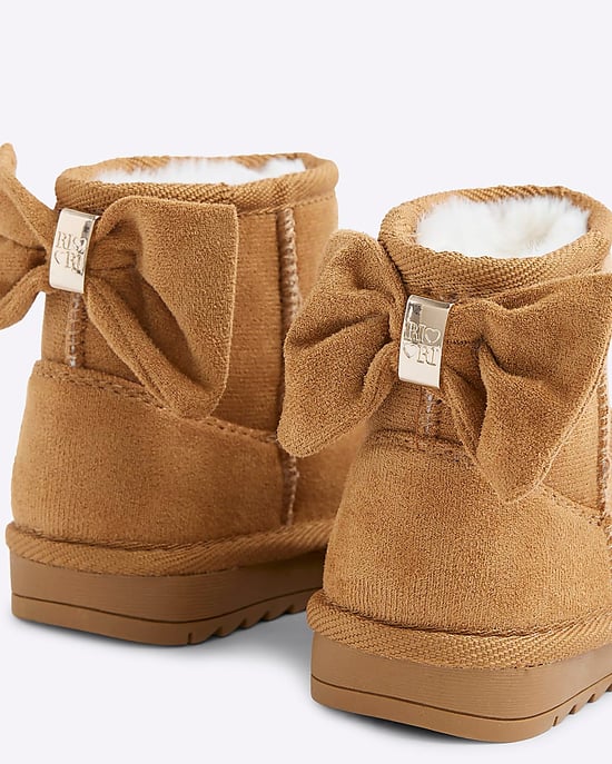 River Island Mini Girls Boots Beige Faux Suede Bow - Image 5