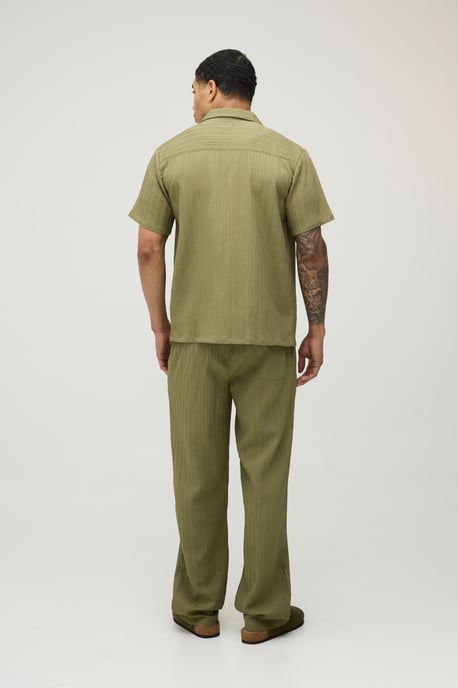 Regular Fit Deep Revere Irregular Pleat Shirt and Trouser Set - Image 2