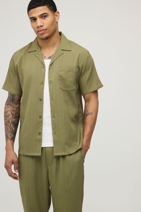 Regular Fit Deep Revere Irregular Pleat Shirt and Trouser Set - Image 4