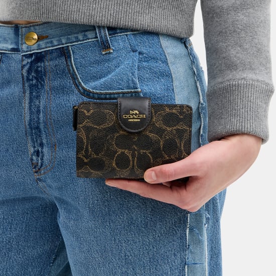 Medium Corner Zip Wallet In Loved Signature Canvas - Image 3