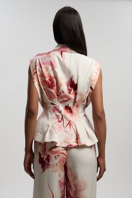 Premium Viscose Linen Floral Top Stitch Woven Blouse With Waist Seam Detail - Image 4