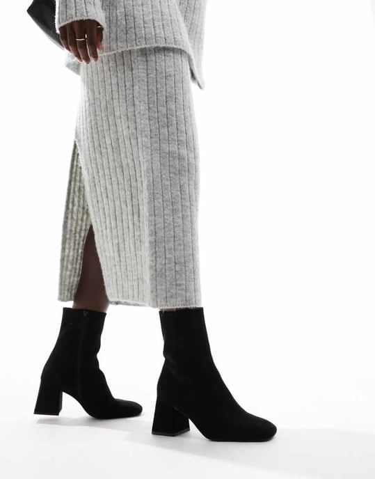 ASOS DESIGN Bred Passform Record smarta mellankängor i svart - Image 2
