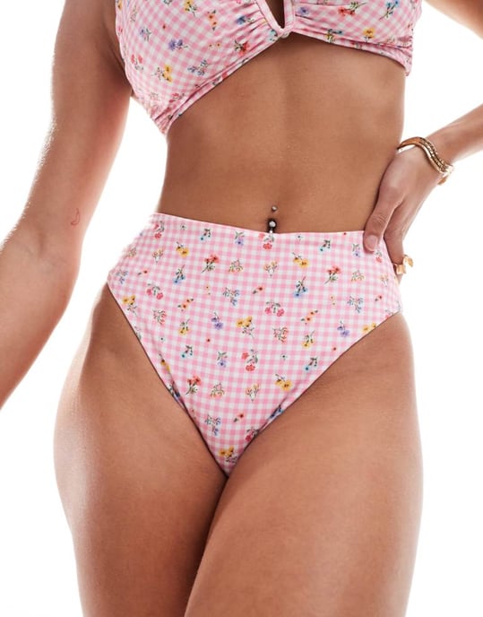 ASOS DESIGN Angie högbenad hög midjevavd bikiniunderdel i rutigt blommönster - Image 1