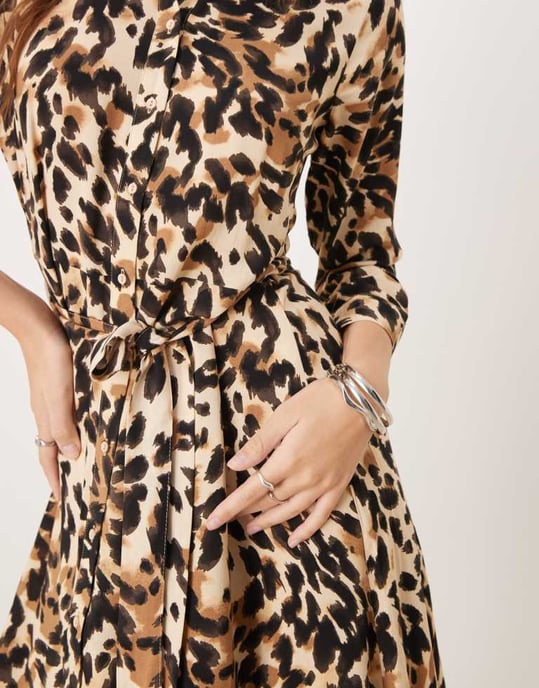 YAS mini skjortklänning i leopardmönster - SVART - Image 2