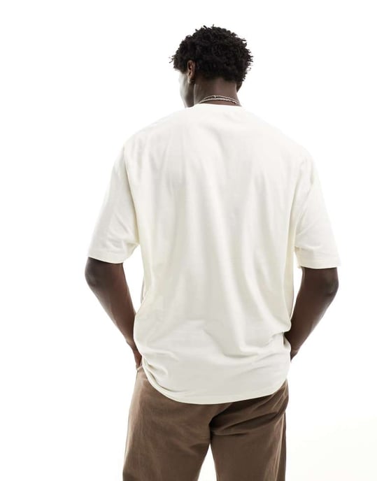 ASOS DESIGN oversized t-shirt i vitt med scenisk framsida tryck - Image 2