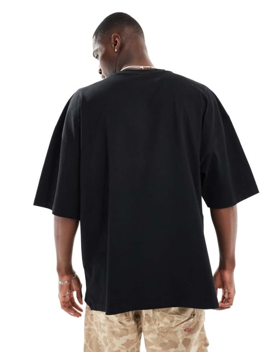 ASOS DESIGN extremt oversized t-shirt i svart med Monaco-brösttryck - Image 4