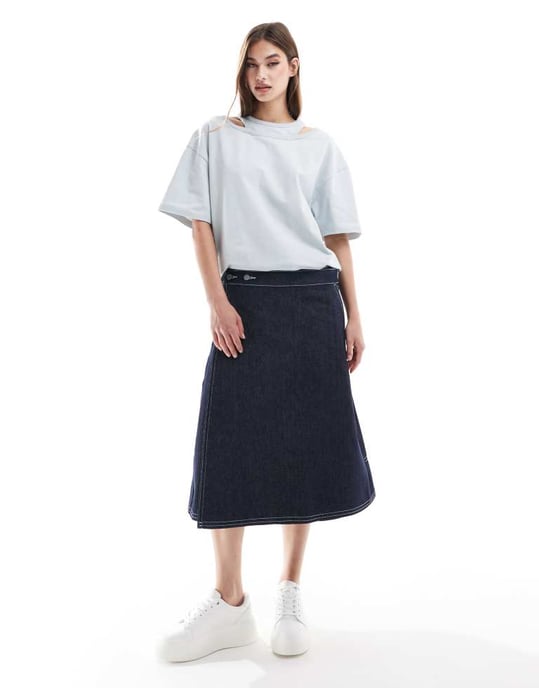ASOS DESIGN dubbelskiktad oversized t-shirt i grått - Image 2