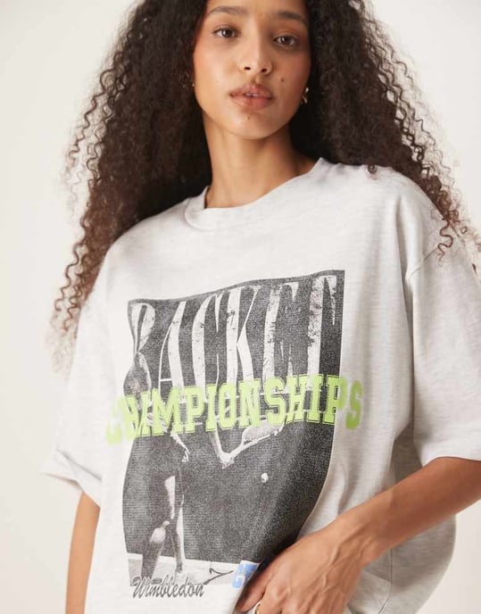 ASOS DESIGN oversized t-shirt med grafik från tennis mästerskap i isgrå - Image 3