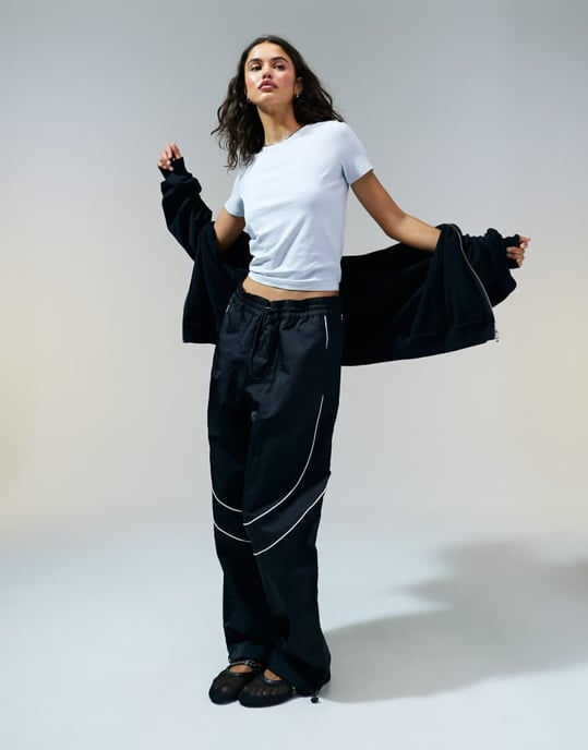 ASOS DESIGN figursydd kort t-shirt i tvättad grå - Image 3
