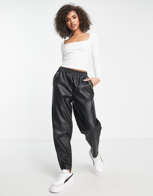 ASOS DESIGN fyrkantig halsringning långärmad topp i vitt - Image 4