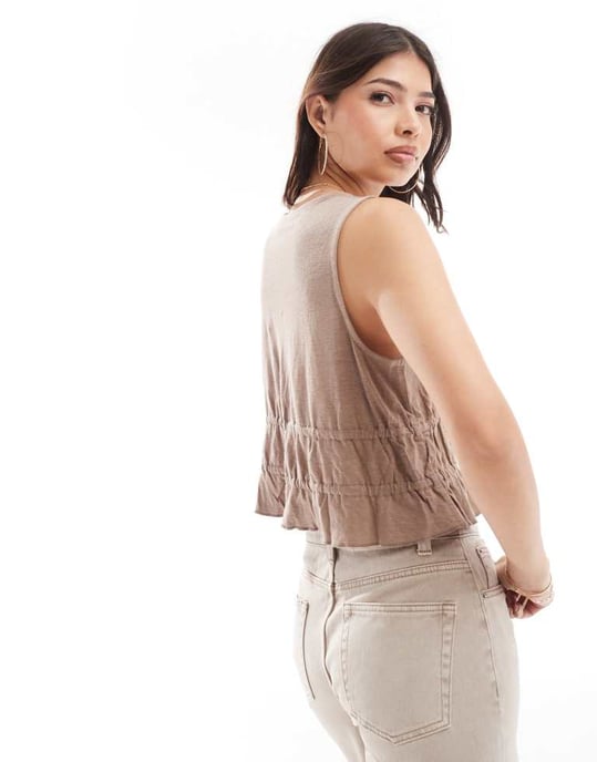 ASOS DESIGN linne-look knytfront soltop i kamel - Image 3