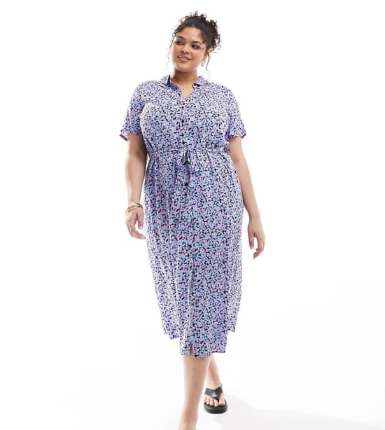 Vero Moda Curve maxikjol med knappar i blått blommönster - Image 1