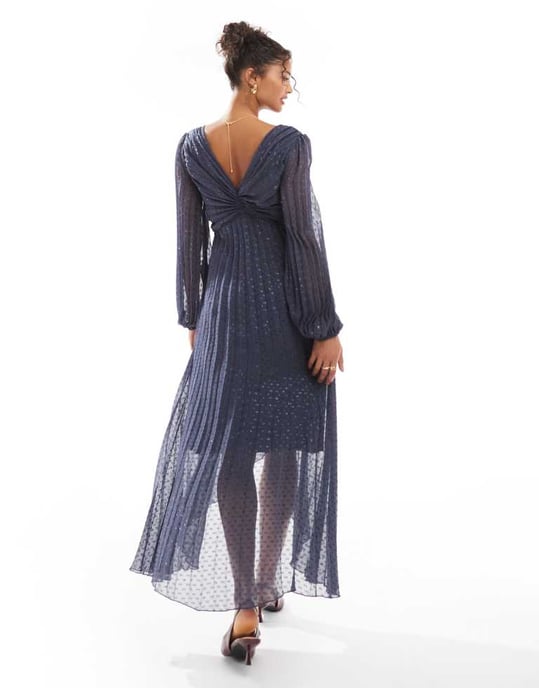 ASOS DESIGN metallisk dobby veckad wrap kjol midi klänning i tvättad marinblå - Image 2