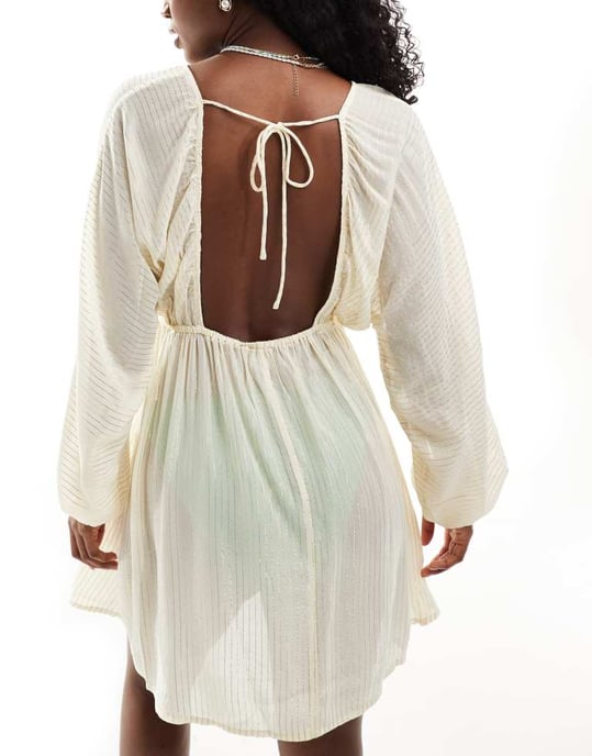 ASOS DESIGN djupt ringad långärmad genomskinlig mini strandklänning med metalliska ränder i krämfärg - Image 4