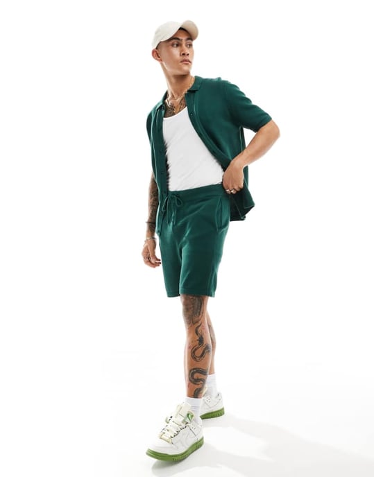 ASOS DESIGN mellanviktsstickade bomullsshorts set i grön - Image 3