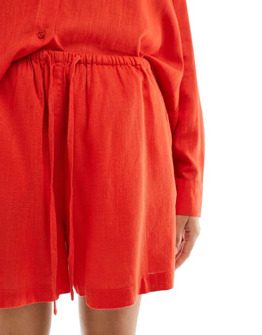 ASOS DESIGN kortbyxor i linne i röd - Image 3
