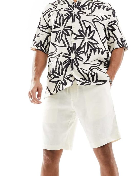 Tommy Hilfiger Harlem linne shorts med dragsko i krämfärgad - Image 3