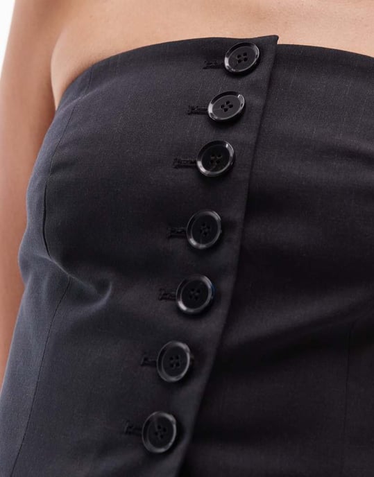 Topshop samordnad knapplist bandeau topp i kolgrå - Image 3