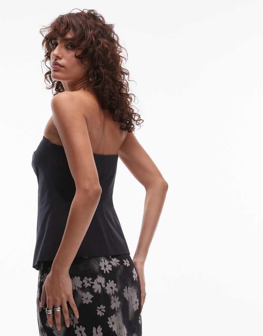 Topshop samordnad knapplist bandeau topp i kolgrå - Image 4