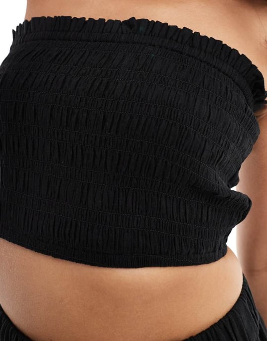 ASOS DESIGN Isabel mixa och matcha linne-look shirred bandeau strandtop i svart - Image 2
