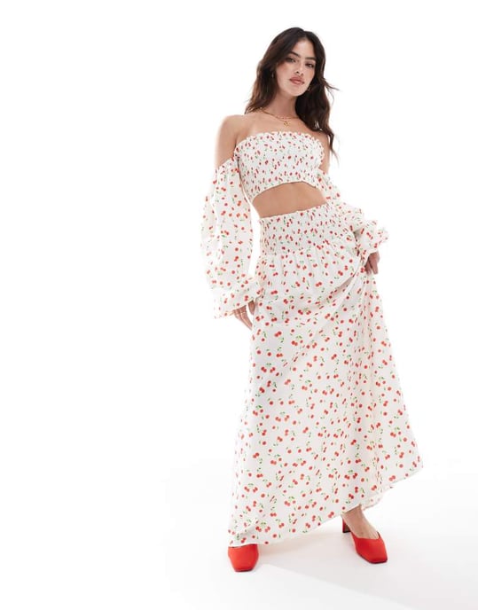 ASOS DESIGN rynkad off shoulder topp i körsbärsmönster co-ord - Image 4