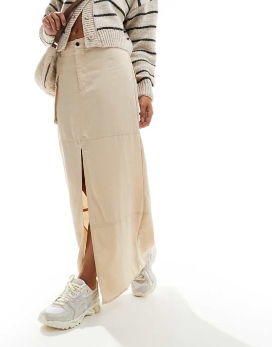 ASOS DESIGN cargo maxikjol i krämfärg - Image 1