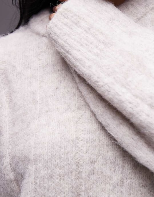 Topshop stickad fluffig ribb oversize crewtröja i havre - Image 3