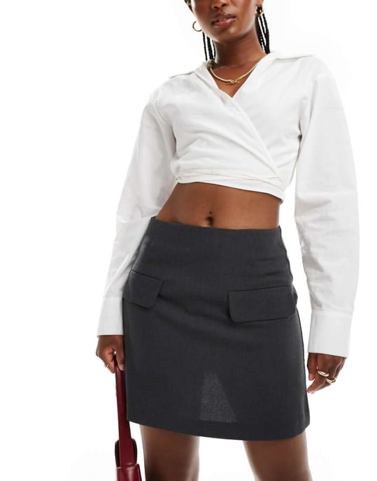 ASOS DESIGN skräddarsydd minikjol med fickdetaljer - Image 1