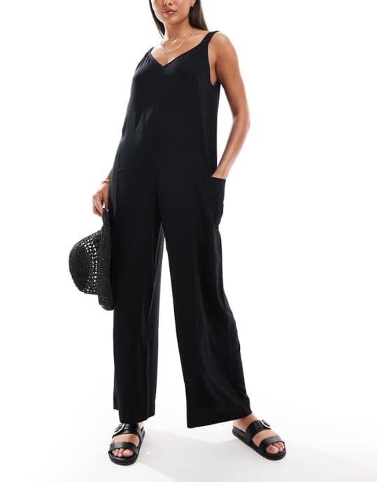 ASOS DESIGN strandoverall med fickdetalj i svart - Image 1