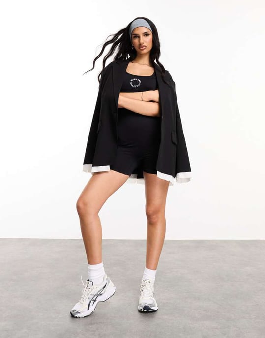 ASOS Weekend Collective sömlös jumpsuit med logotyp i svart - Image 3