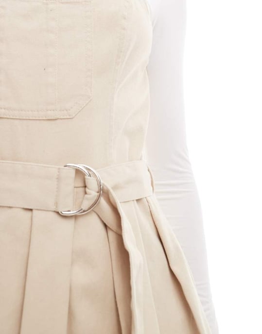 ASOS DESIGN byxdress med boxveckad inslagsskjorta i havre - Image 2