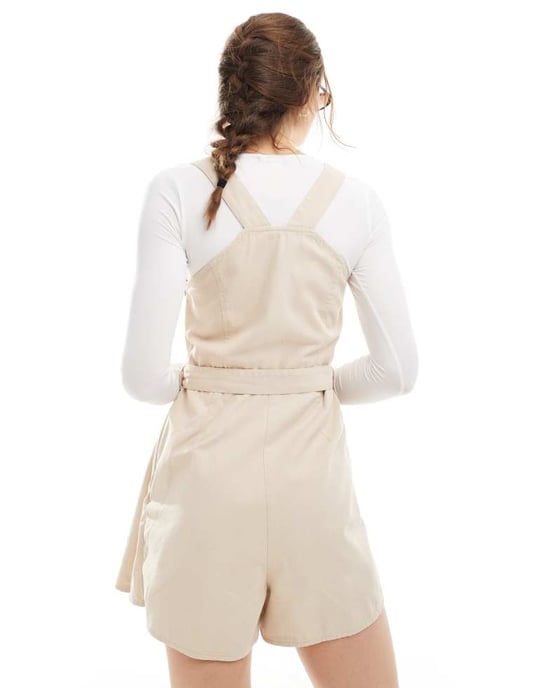 ASOS DESIGN byxdress med boxveckad inslagsskjorta i havre - Image 3
