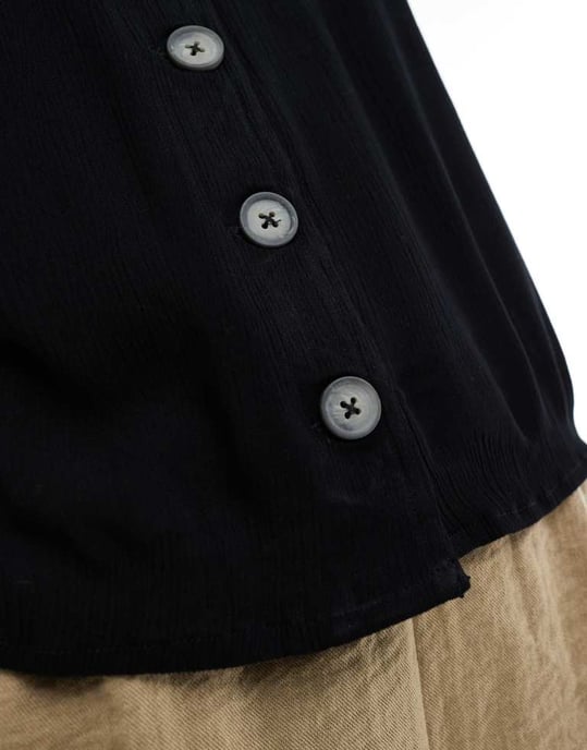 ASOS DESIGN crinkle linen look waistcoat in black - Image 4