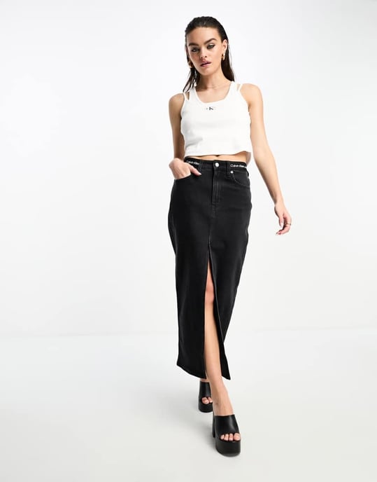 Calvin Klein Jeans märke ribbad dubbel lager linne i vitt - Image 4