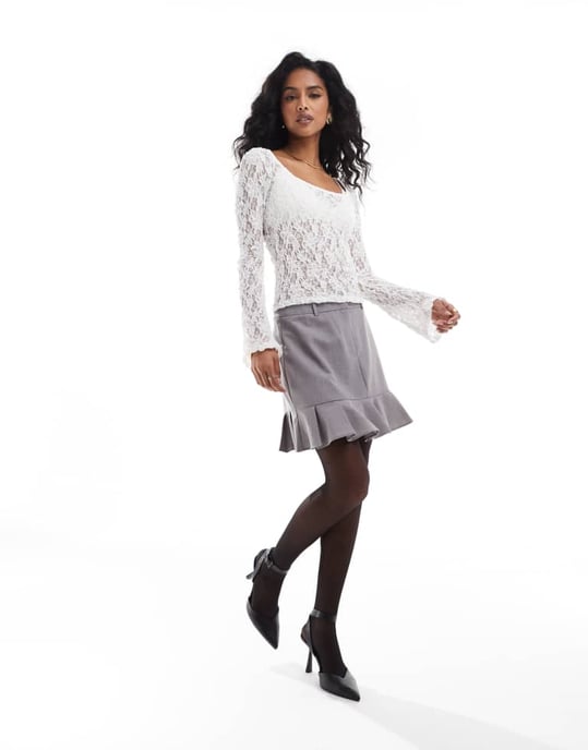 Miss Selfridge skräddarsydd peplumkjol med mini längd i grått - Image 2