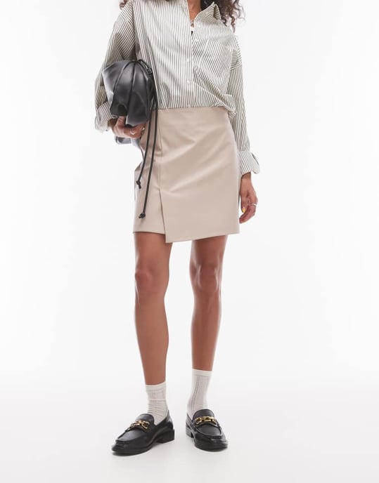 Topshop fusk läder mini kjol med stegskärning i beige - Image 3
