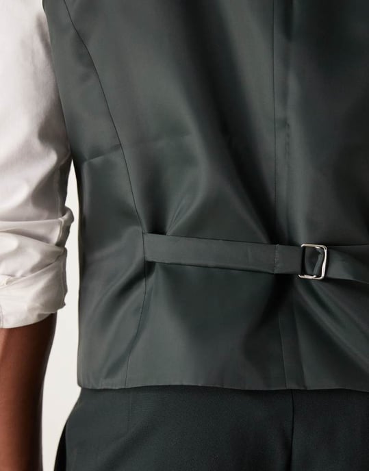 ASOS DESIGN slim passform väst i mörkgrön - Image 4