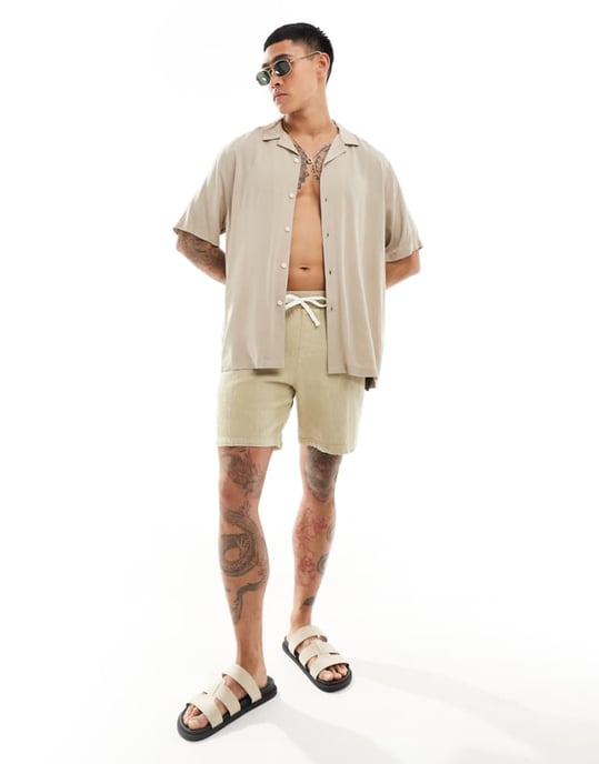 ASOS DESIGN avslappnad viskosskjorta i stenbeige - Image 1
