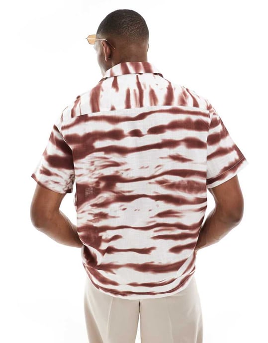 ASOS DESIGN avslappnad skjorta i tie dye-mönster - BURGUNDY - Image 3